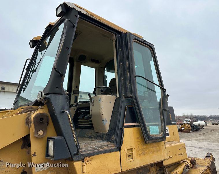 image for item DR5036 1998 Caterpillar 953C  track loader