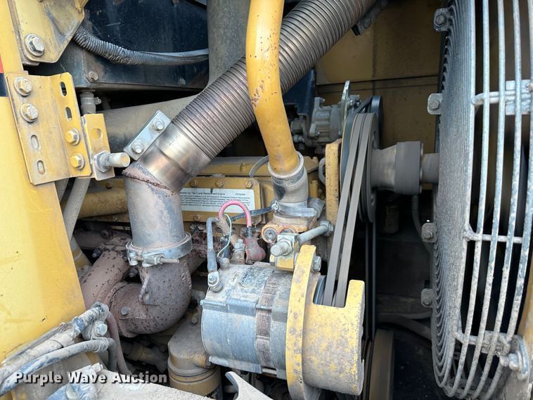 image for item DR5036 1998 Caterpillar 953C  track loader