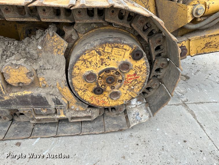 image for item DR5036 1998 Caterpillar 953C  track loader