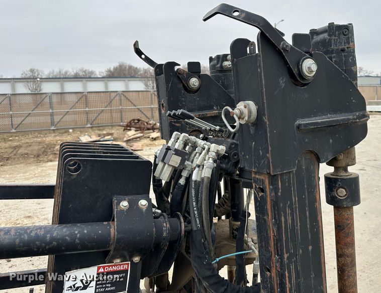 image for item DR5038 2008 Ditch Witch JT2020 Mach 1  directional boring unit