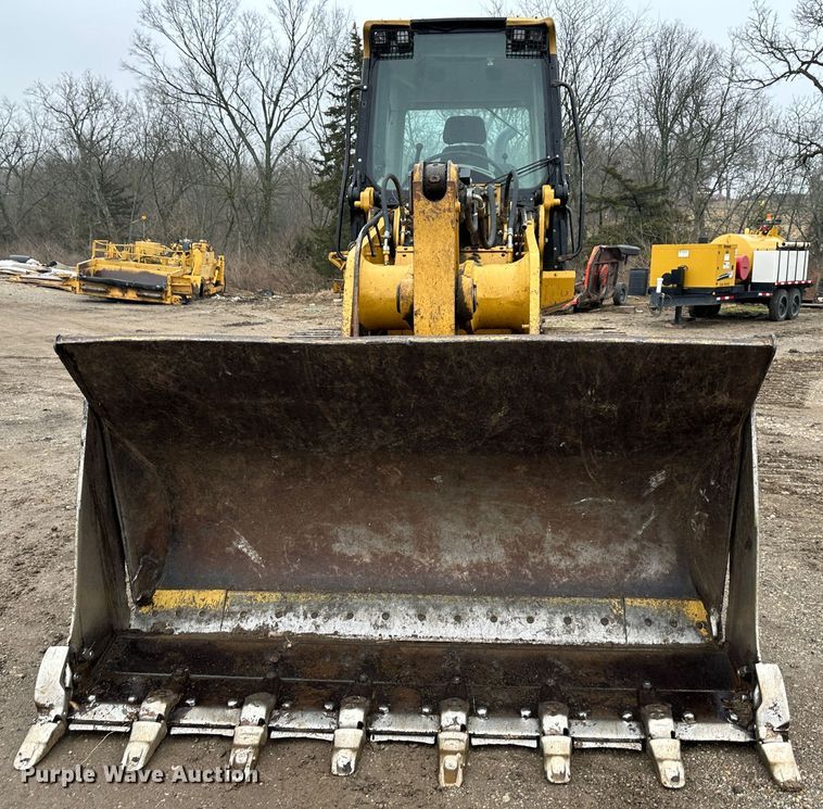 image for item DR5052 2008 Caterpillar 963D  track loader