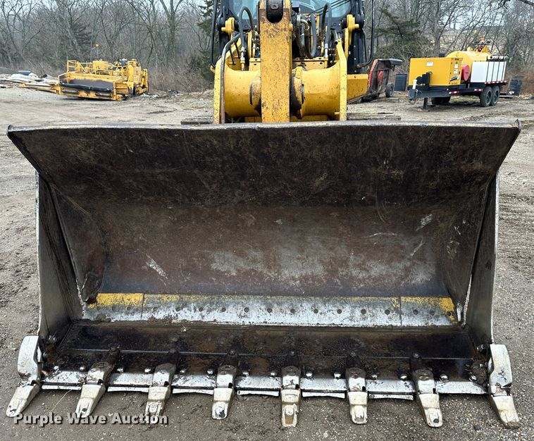 image for item DR5052 2008 Caterpillar 963D  track loader