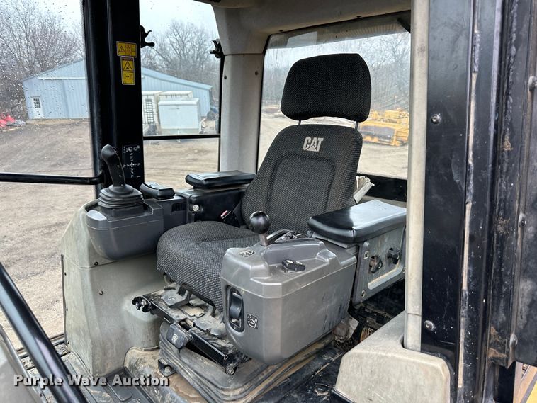 image for item DR5052 2008 Caterpillar 963D  track loader