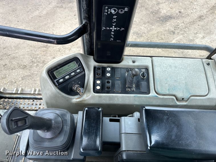 image for item DR5052 2008 Caterpillar 963D  track loader