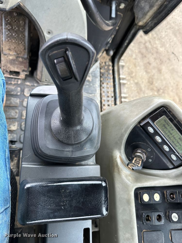 image for item DR5052 2008 Caterpillar 963D  track loader