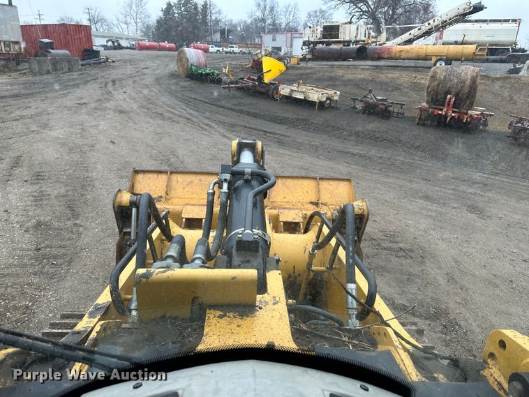 image for item DR5052 2008 Caterpillar 963D  track loader