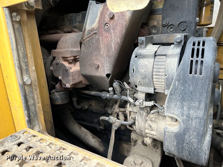 image for item DR5052 2008 Caterpillar 963D  track loader