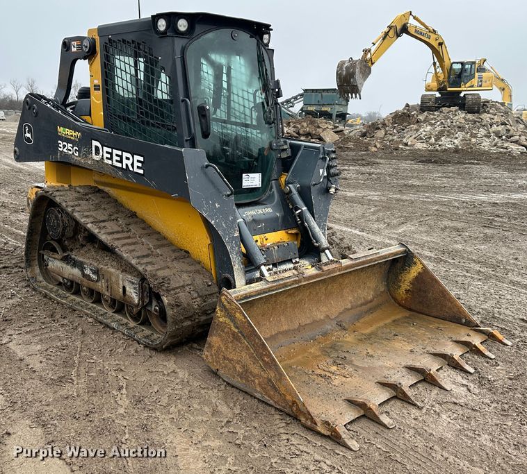 image for item DR5059 2019 John Deere 325G  tracked skid steer loader