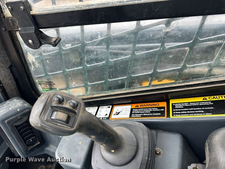 image for item DR5059 2019 John Deere 325G  tracked skid steer loader