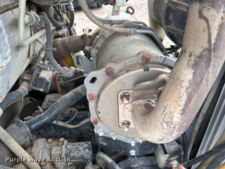 image for item DR5059 2019 John Deere 325G  tracked skid steer loader