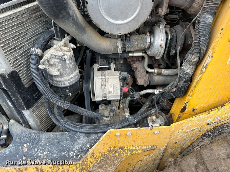 image for item DR5059 2019 John Deere 325G  tracked skid steer loader