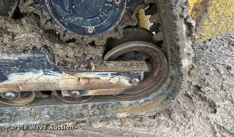 image for item DR5059 2019 John Deere 325G  tracked skid steer loader