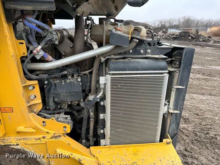image for item DR5060 2019 John Deere 333G  tracked skid steer loader