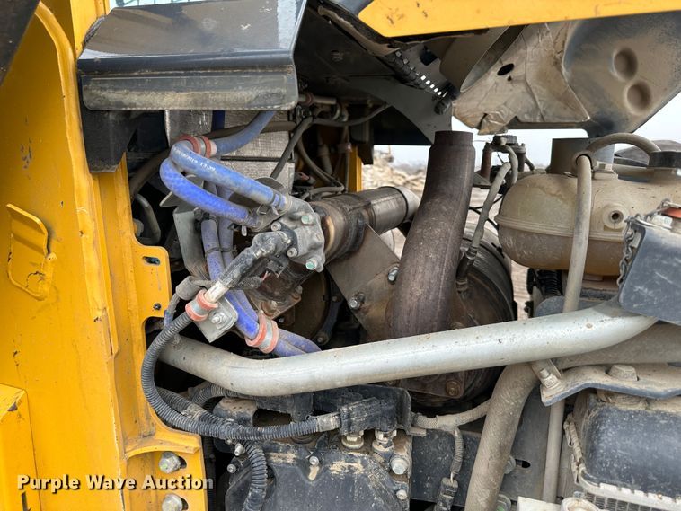 image for item DR5060 2019 John Deere 333G  tracked skid steer loader