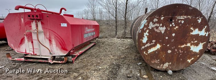 image for item DR5061 (2) water tanks