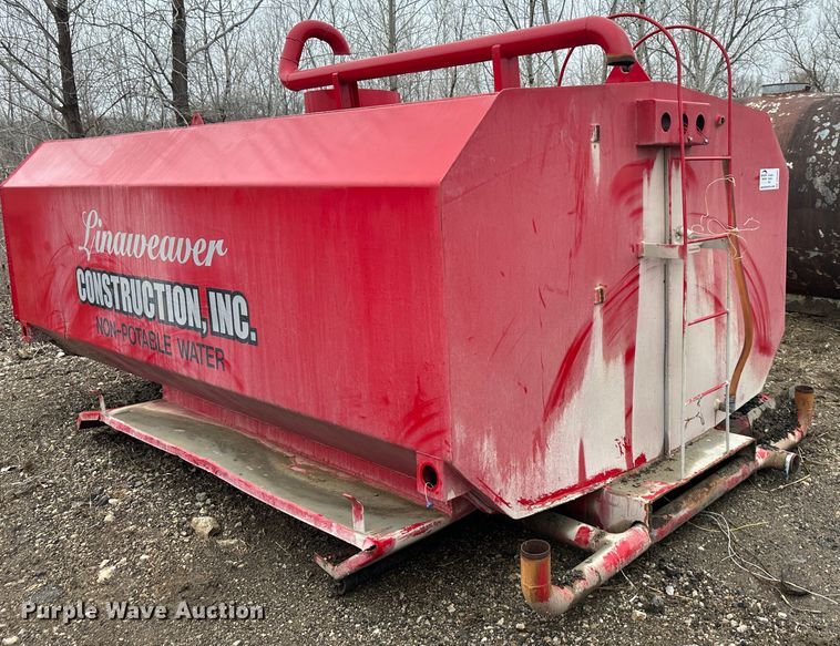 image for item DR5061 (2) water tanks