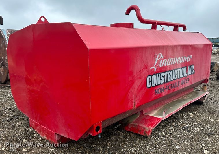 image for item DR5061 (2) water tanks