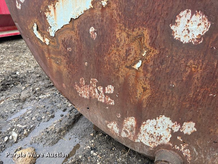 image for item DR5061 (2) water tanks