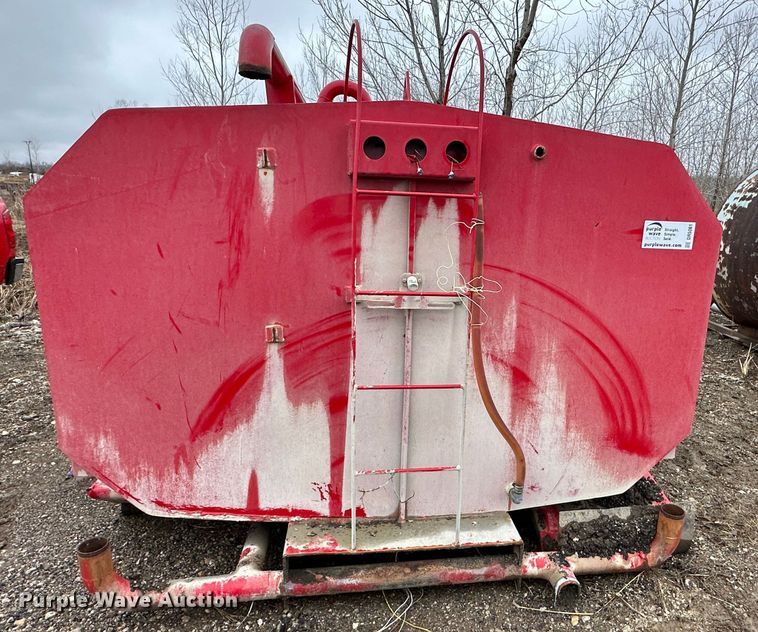 image for item DR5061 (2) water tanks