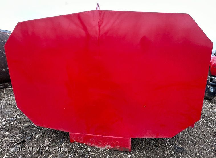 image for item DR5061 (2) water tanks