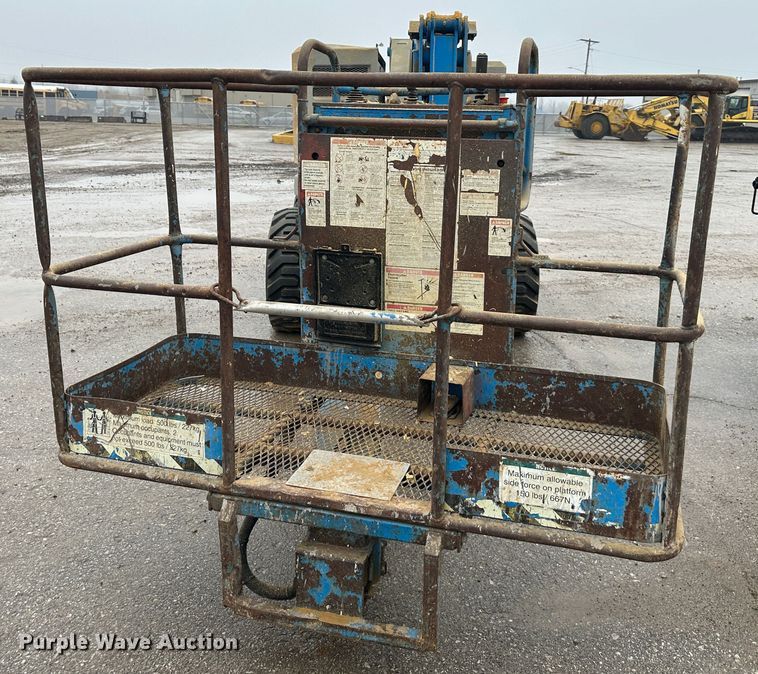 image for item DR5064 1995 Genie Z-45/22  boom lift