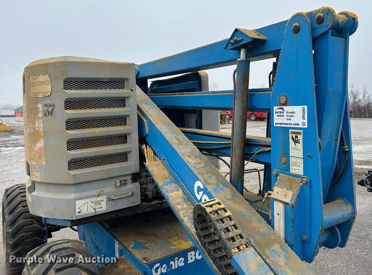 image for item DR5064 1995 Genie Z-45/22  boom lift