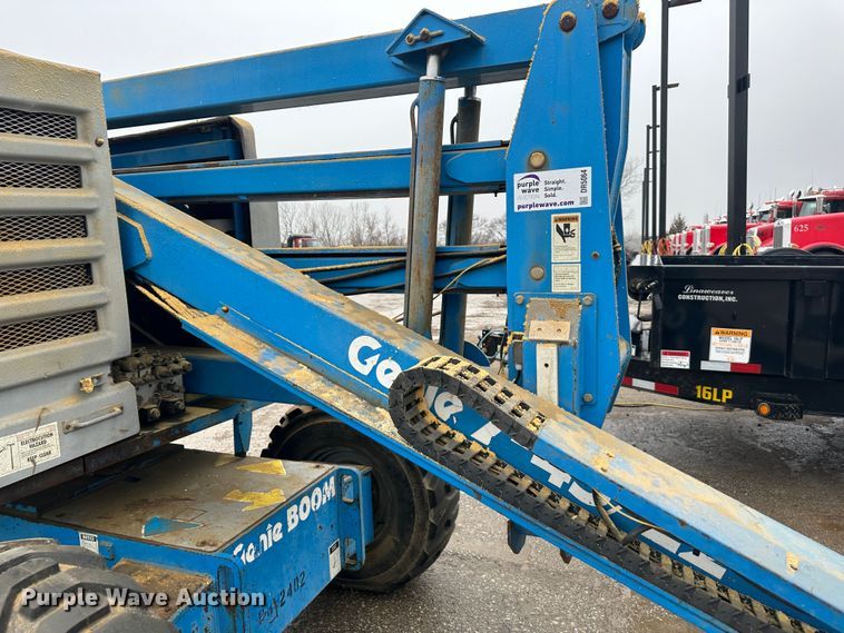 image for item DR5064 1995 Genie Z-45/22  boom lift