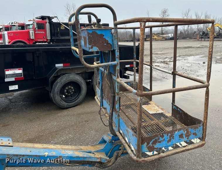 image for item DR5064 1995 Genie Z-45/22  boom lift