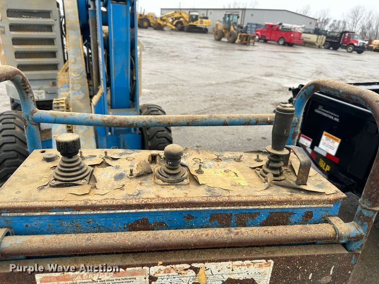 image for item DR5064 1995 Genie Z-45/22  boom lift