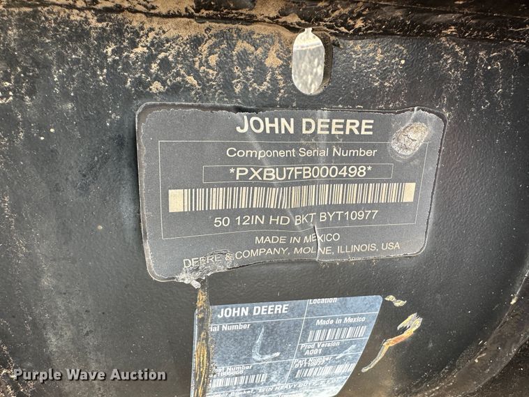 image for item DR5067 John Deere  excavator bucket