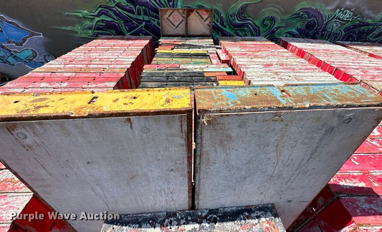 image for item DR5114 (190) concrete forms