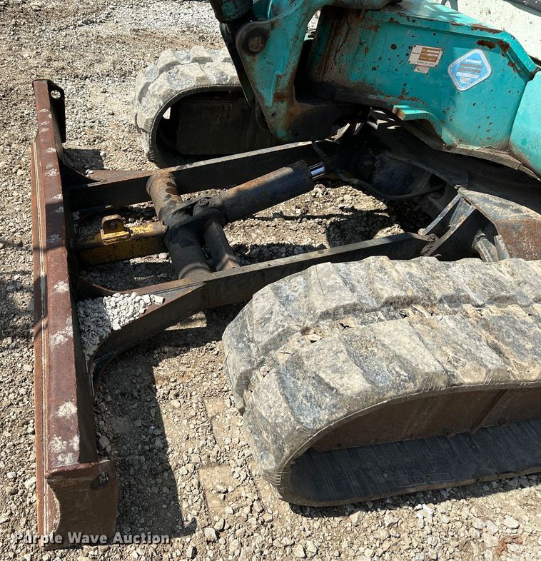 image for item DR5116 Komatsu PC45R-8  mini excavator