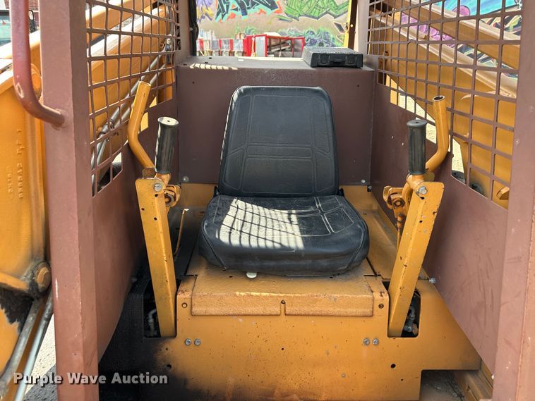 image for item DR5117 Case 1845C  skid steer loader