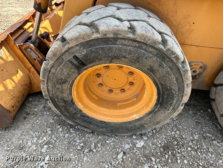 image for item DR5117 Case 1845C  skid steer loader