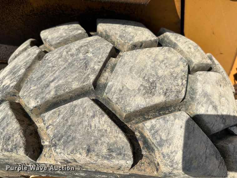 image for item DR5117 Case 1845C  skid steer loader