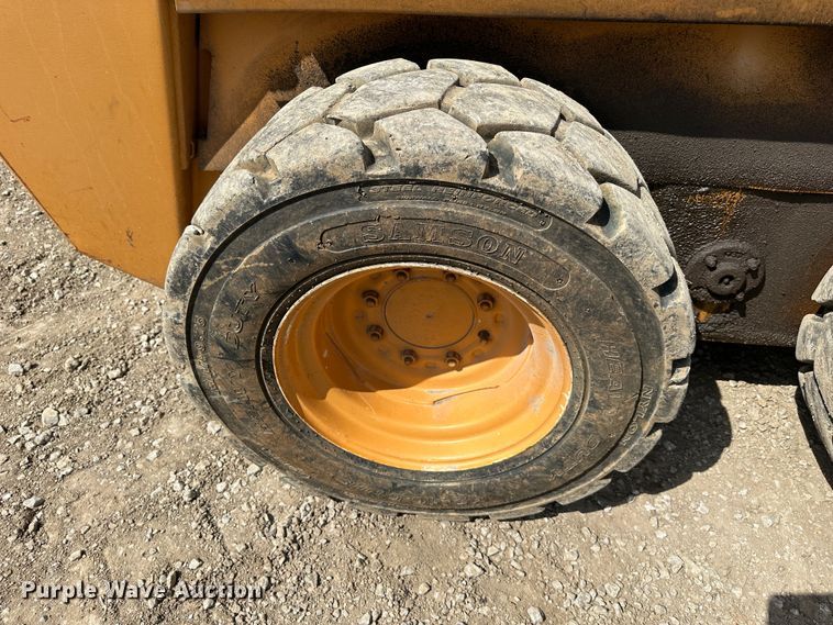 image for item DR5117 Case 1845C  skid steer loader