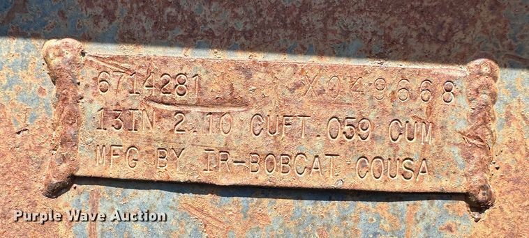 image for item DR5120 Bobcat  excavator bucket