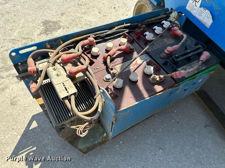 image for item DR5130 Genie GS-1930  scissor lift