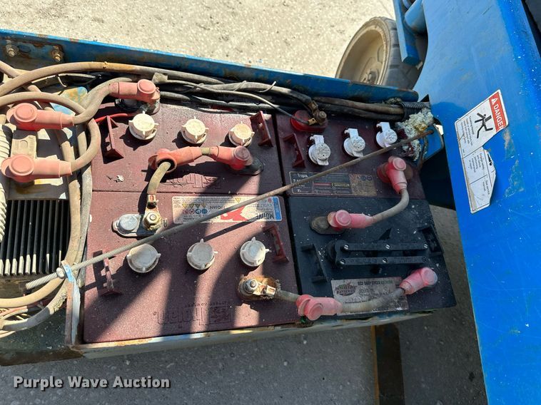 image for item DR5130 Genie GS-1930  scissor lift