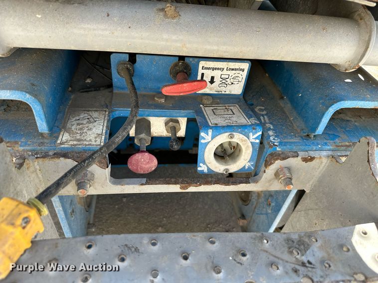 image for item DR5131 Genie GS-1930  scissor lift