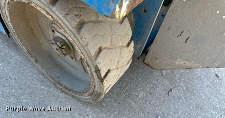 image for item DR5131 Genie GS-1930  scissor lift