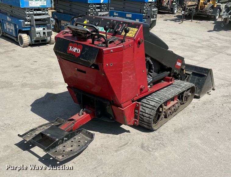 image for item DR5133 2015 Toro Dingo  compact utility loader