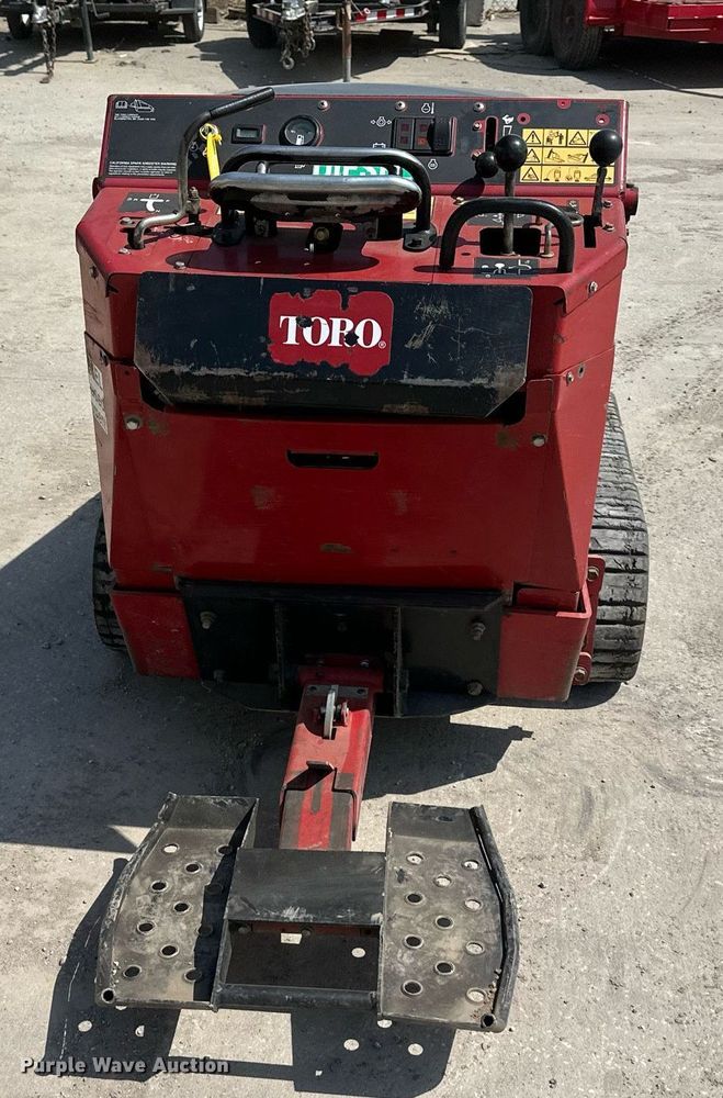 image for item DR5133 2015 Toro Dingo  compact utility loader