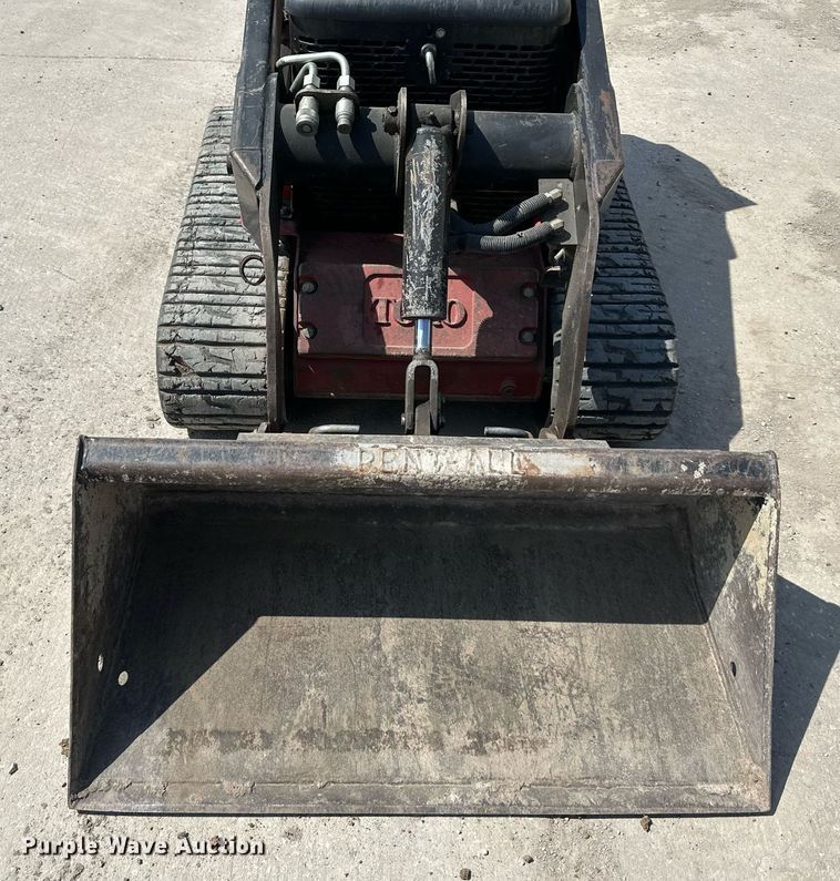 image for item DR5133 2015 Toro Dingo  compact utility loader