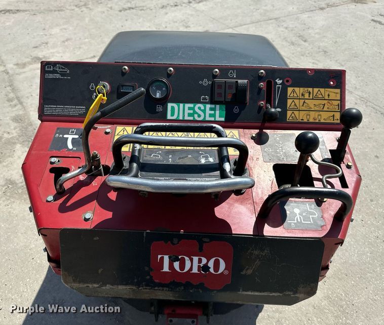 image for item DR5133 2015 Toro Dingo  compact utility loader