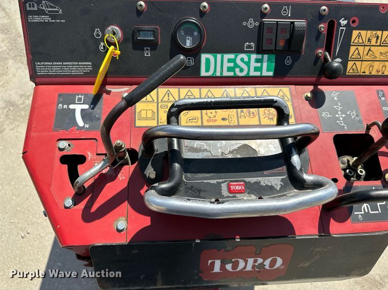 image for item DR5133 2015 Toro Dingo  compact utility loader