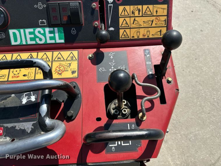 image for item DR5133 2015 Toro Dingo  compact utility loader