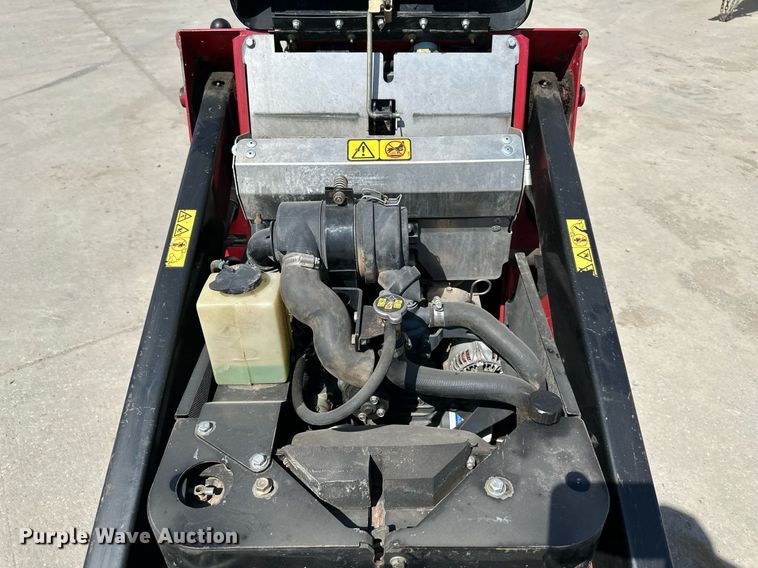 image for item DR5133 2015 Toro Dingo  compact utility loader