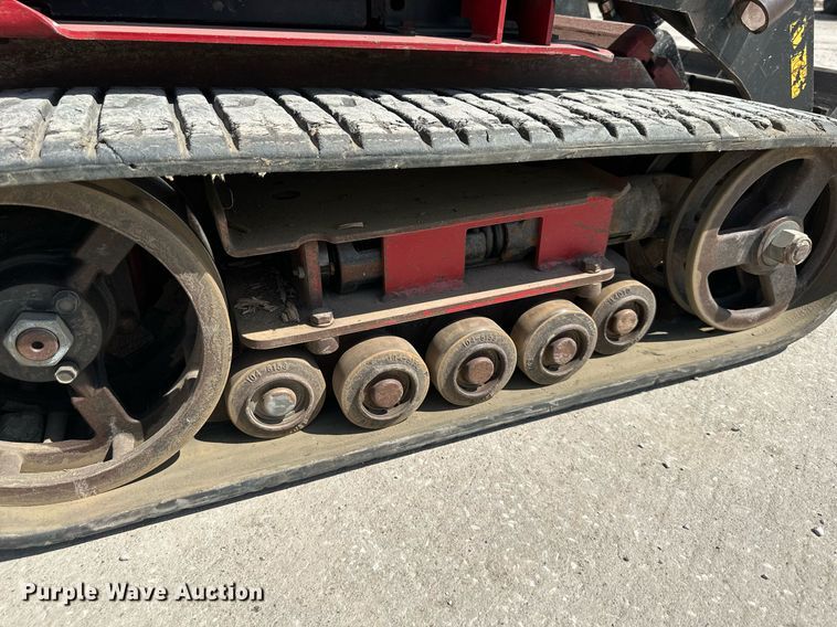 image for item DR5133 2015 Toro Dingo  compact utility loader