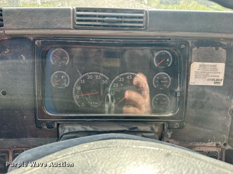 image for item DR5135 2008 Freightliner Columbia  water truck